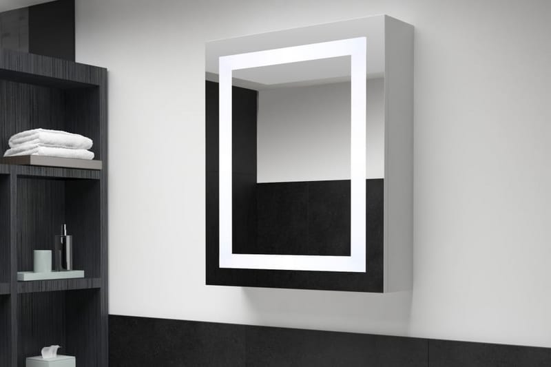 Badeværelsesskab med spejl LED 50 x 13 x 70 cm - Badeværelse - Badeværelsesmøbler - Vægskabe & højskabe