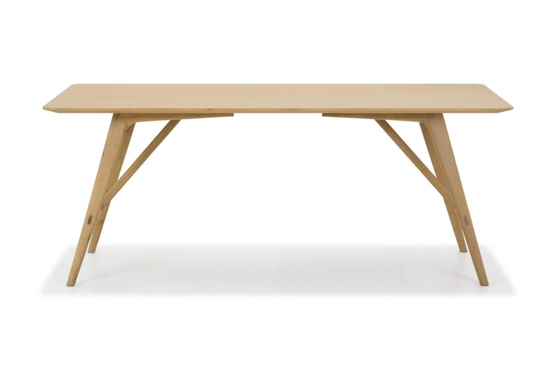 Jerup Spisebord 140 cm Massivt Eg - Brun - Møbler - Stole & lænestole - Spisebordsstole & køkkenstole