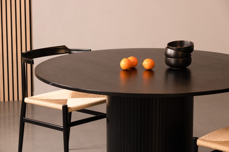 Kopparbo Spisebord Rundt 130 cm - Sort - Møbler - Borde - Spisebord og køkkenbord