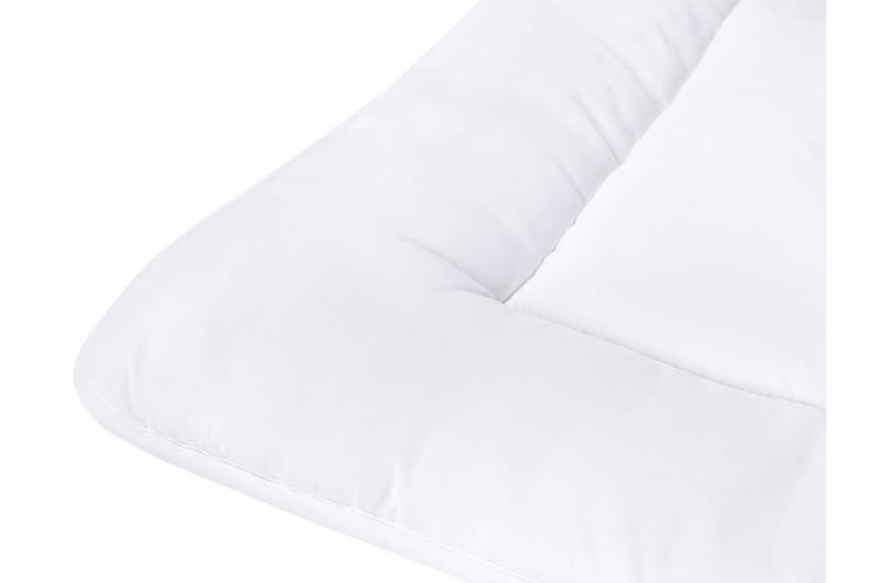 Kabru tæppe 155 | 220 cm - Hvid - Tekstiler - Sengetøj - Dyne - Dobbeltdyne